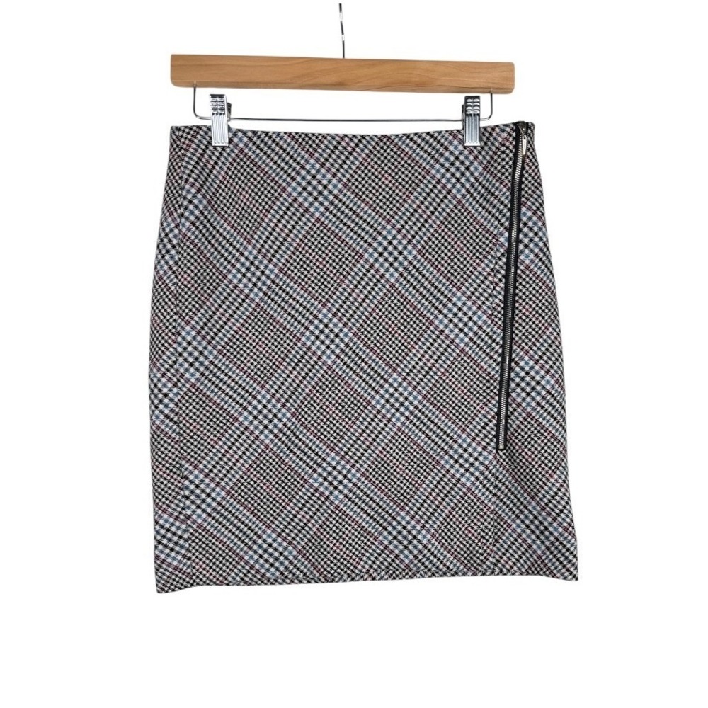 White House Black Market Plaid Skirt‎ size 0 Gray/Black